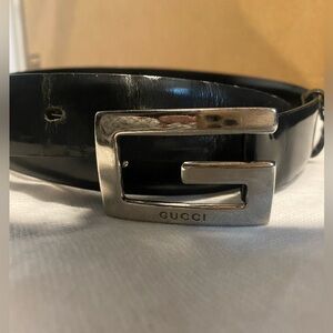 Authentic Gucci skinny leather belt